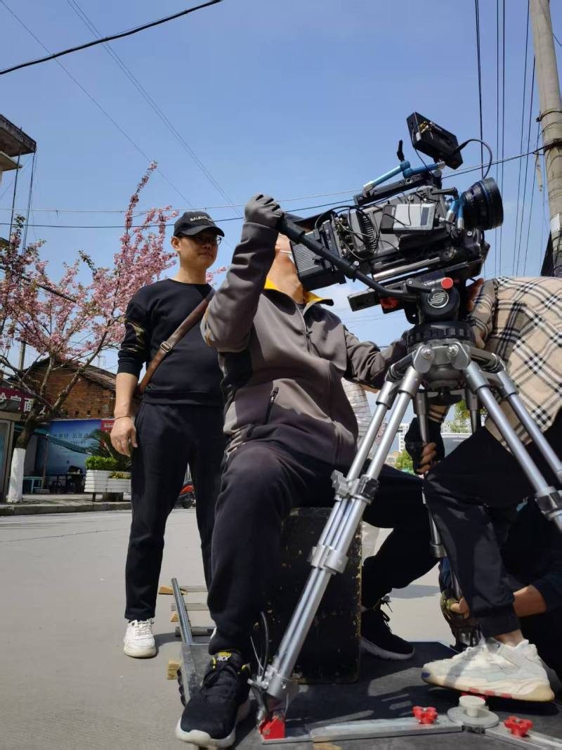 承德县广告片拍摄：快消品牌爆款之选，网感内容适配社媒传播！